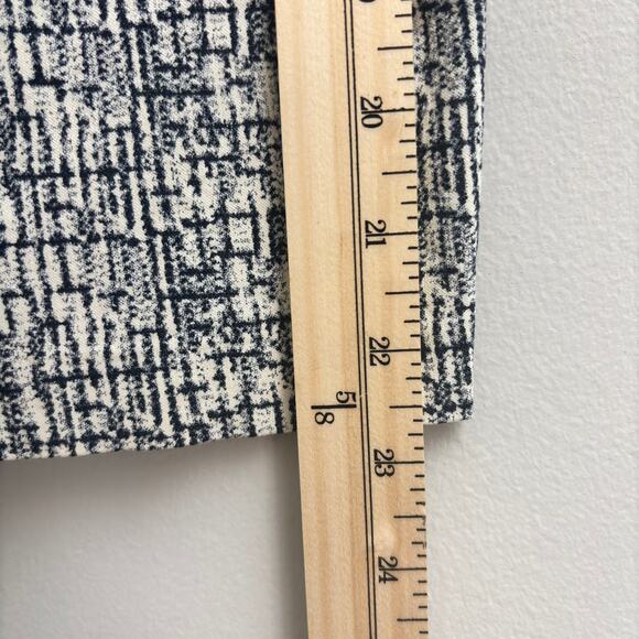 Black & White Abstract Print Stretchy Classic Office Career Pencil Skirt Size XL - Picture 6 of 6